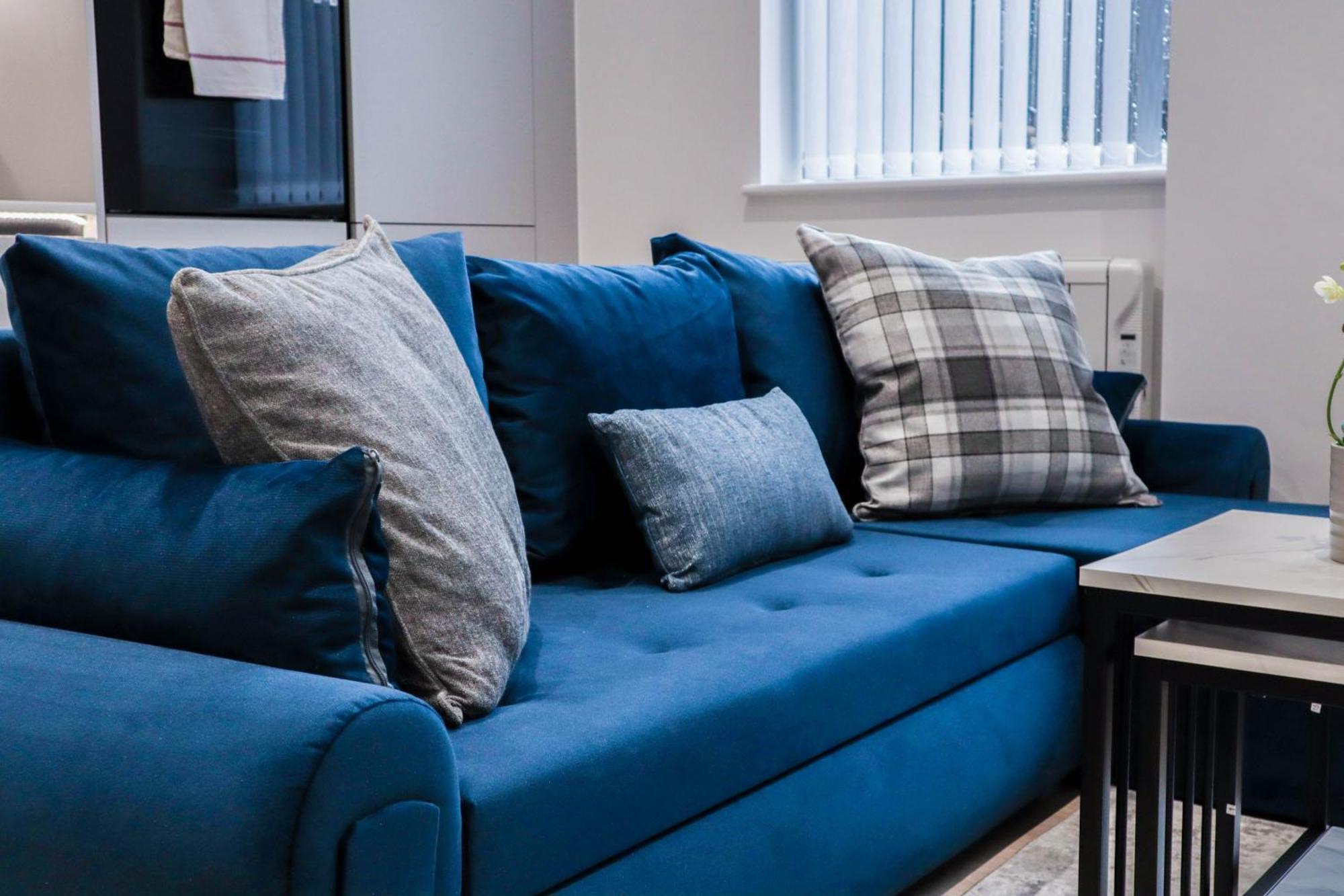 Modern 1-Bed Apartment In Buckinghamshire With Free Wifi, Parking & Garden High Wycombe Esterno foto