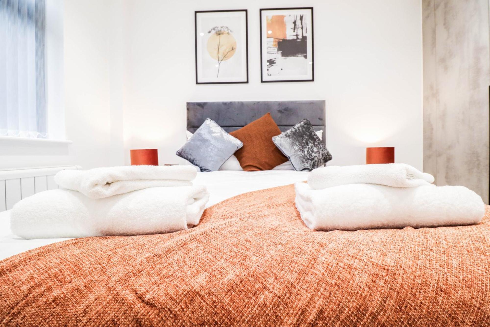 Modern 1-Bed Apartment In Buckinghamshire With Free Wifi, Parking & Garden High Wycombe Esterno foto