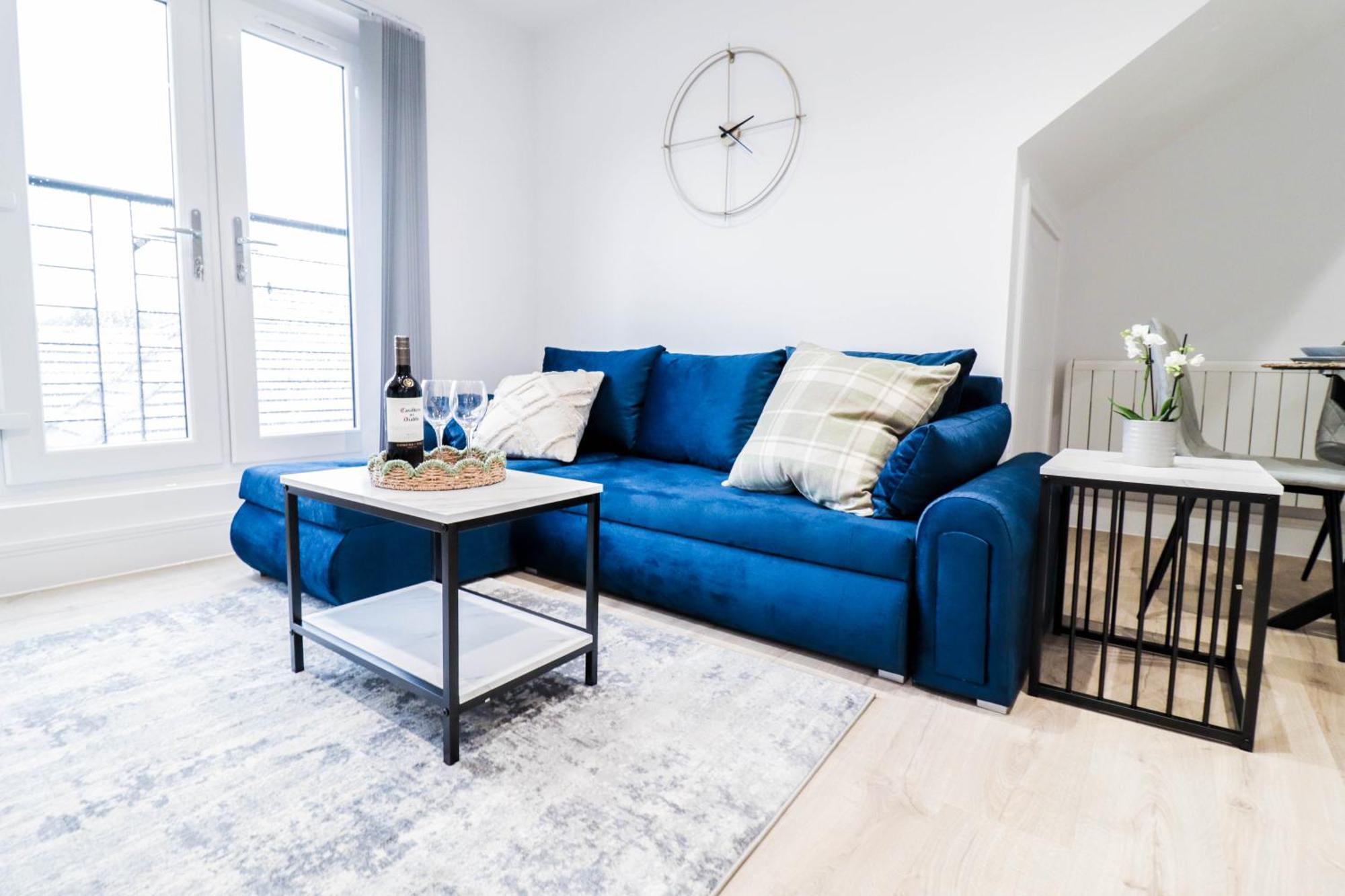 Modern 1-Bed Apartment In Buckinghamshire With Free Wifi, Parking & Garden High Wycombe Esterno foto